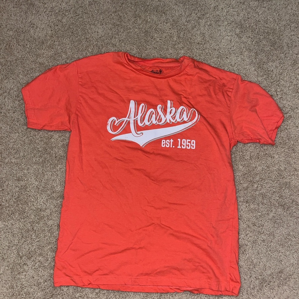 Salmon Colored Alaska Graphic T-Shirt